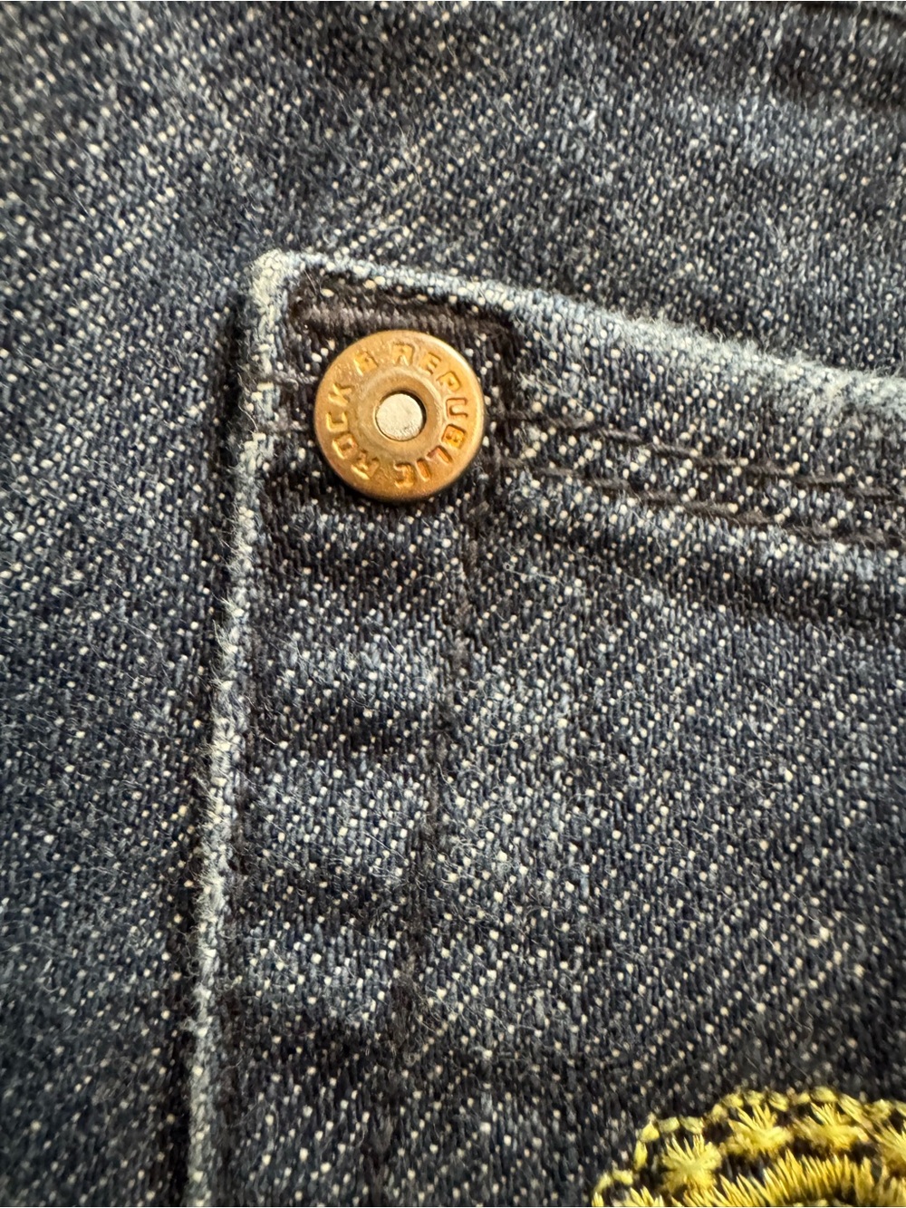 Victoria Beckham Rock & Republic Dark Blue Jeans with Gold Crown Embroidery - Picture 5 of 7